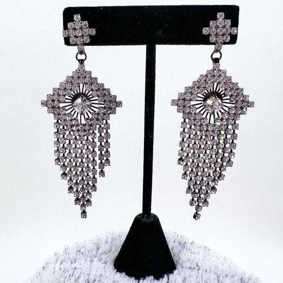 Stunning Rhinestone Chandelier Gun Metal Tone 3” Post Earrings - Picture 2 of 7